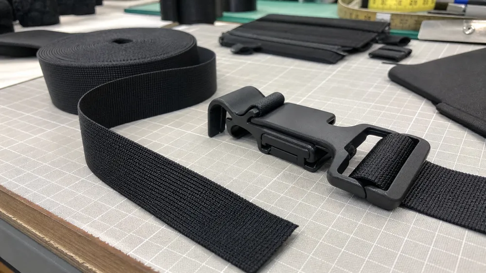 600D polyester webbing and UV-stabilized ABS hardware used in SOHAPI bear spray holsters
